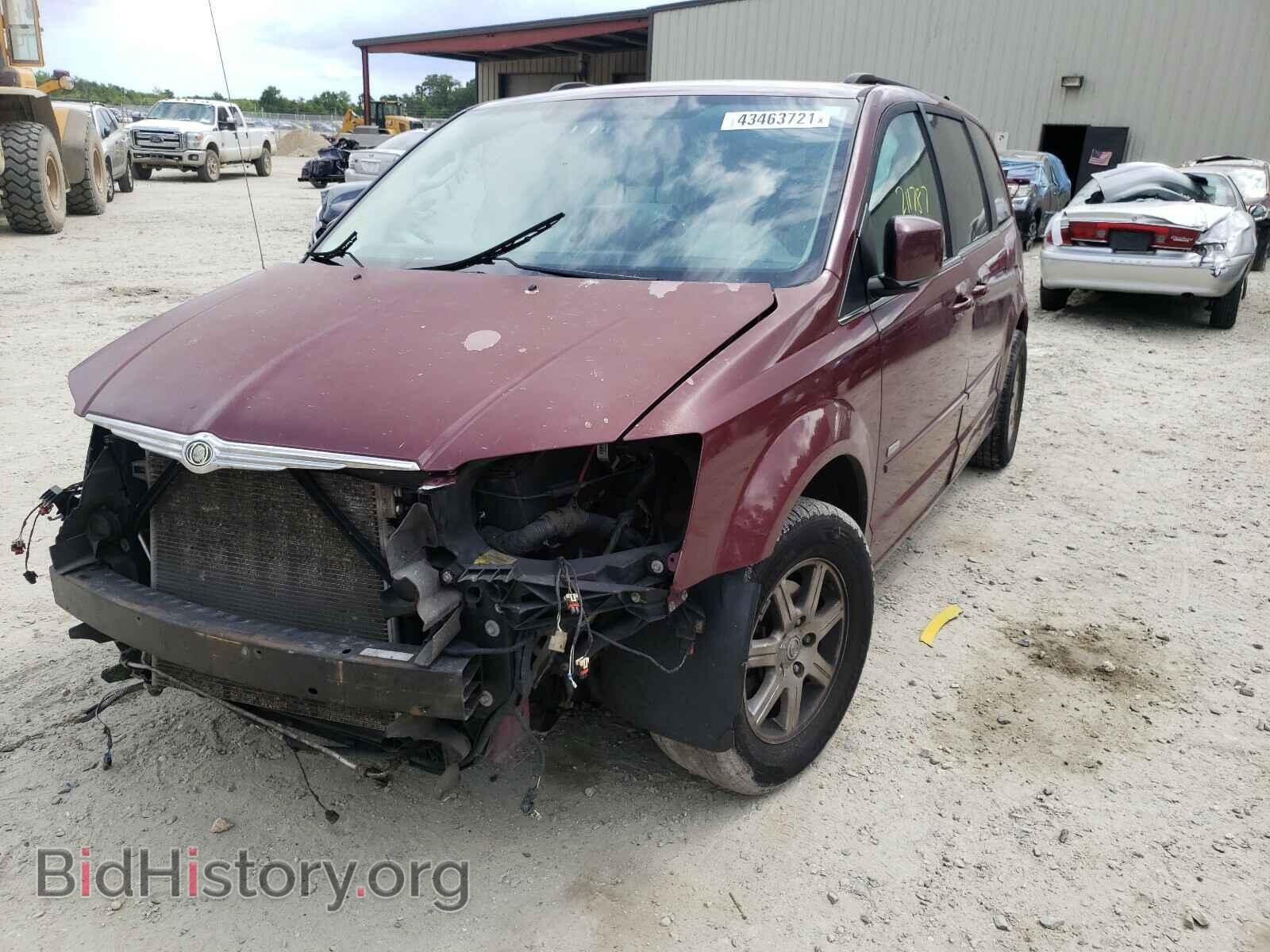 2008 CHRYSLER MINIVAN - VIN: 2A8HR54P18R731480 - Фото 2