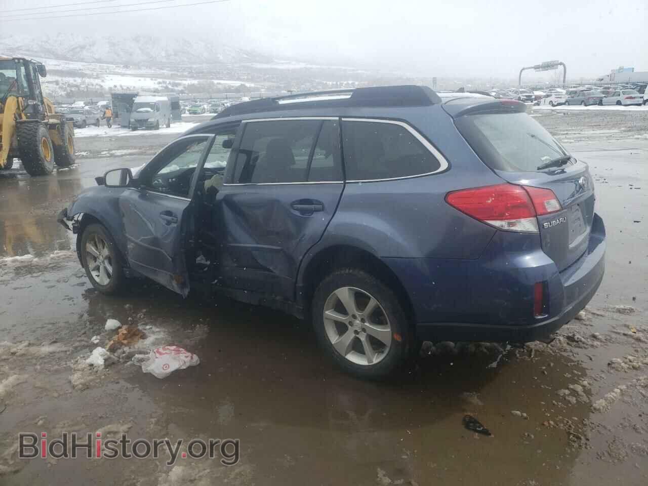 2014 SUBARU OUTBACK - VIN: 4S4BRBMC4E3266069 - Фото 2