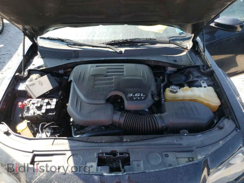 2014 Chrysler 300 (VIN 2C3CCAGG9EH297659) — фото 7 из 10