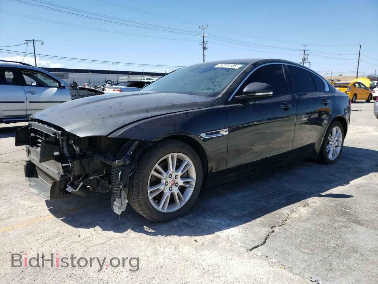 Photo SAJAD4BG3HA971480 - JAGUAR XE 2017