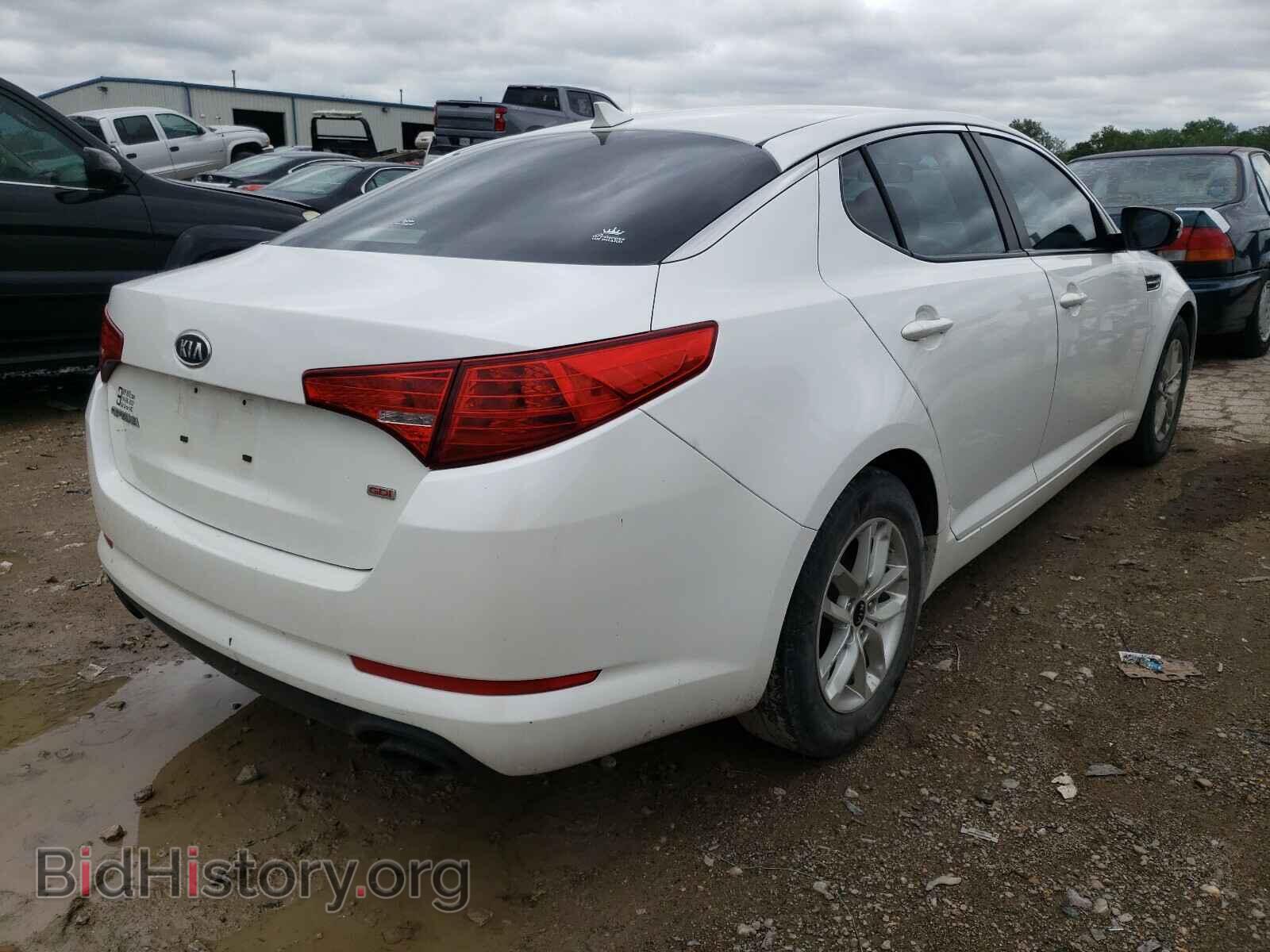 2011 KIA OPTIMA - VIN: KNAGM4A73B5160995 - Photo 4