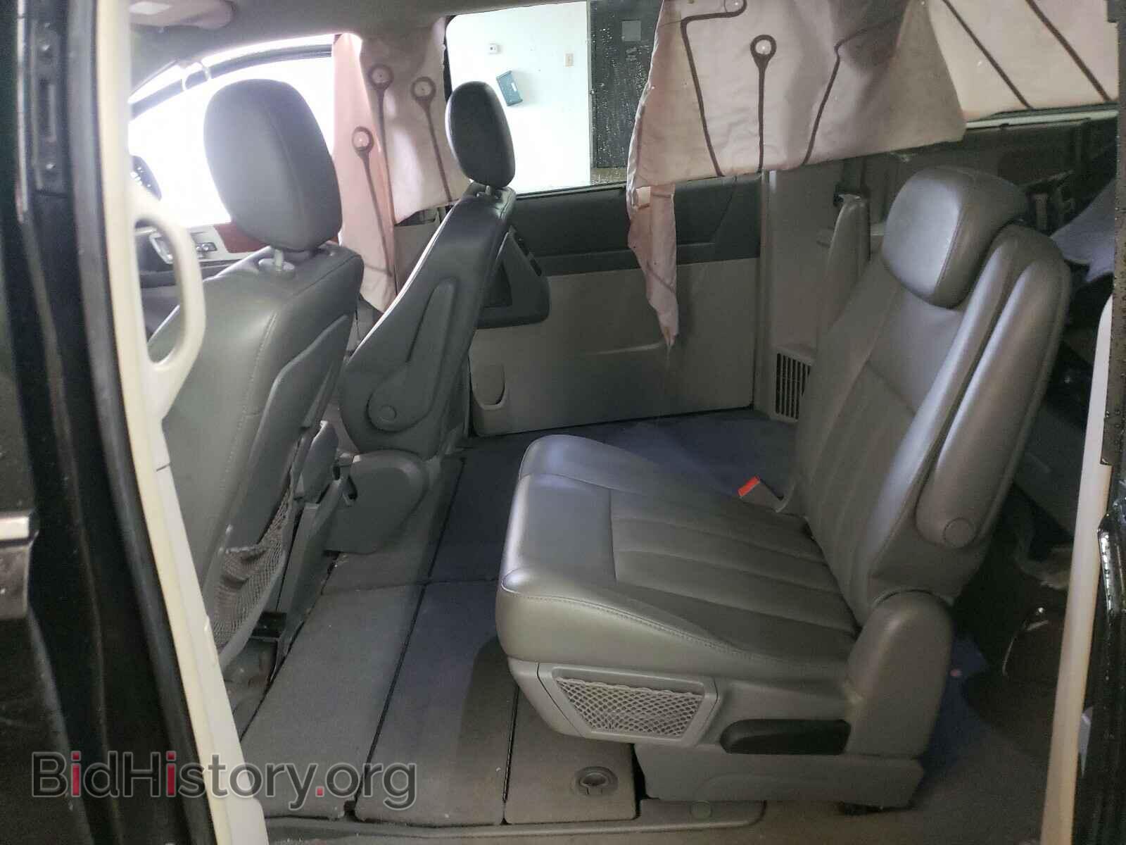 2009 CHRYSLER MINIVAN - VIN: 2A8HR54119R609876 - Фото 6