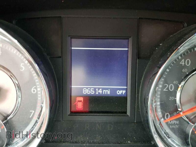 2016 Chrysler MINIVAN (VIN 2C4RC1BG9GR197720) — photo 8 of 10