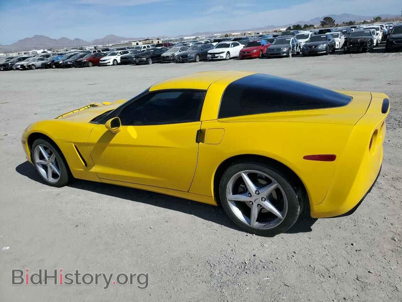 2011 CHEVROLET CORVETTE - VIN: 1G1YE2DW0B5111984 - Фото 2