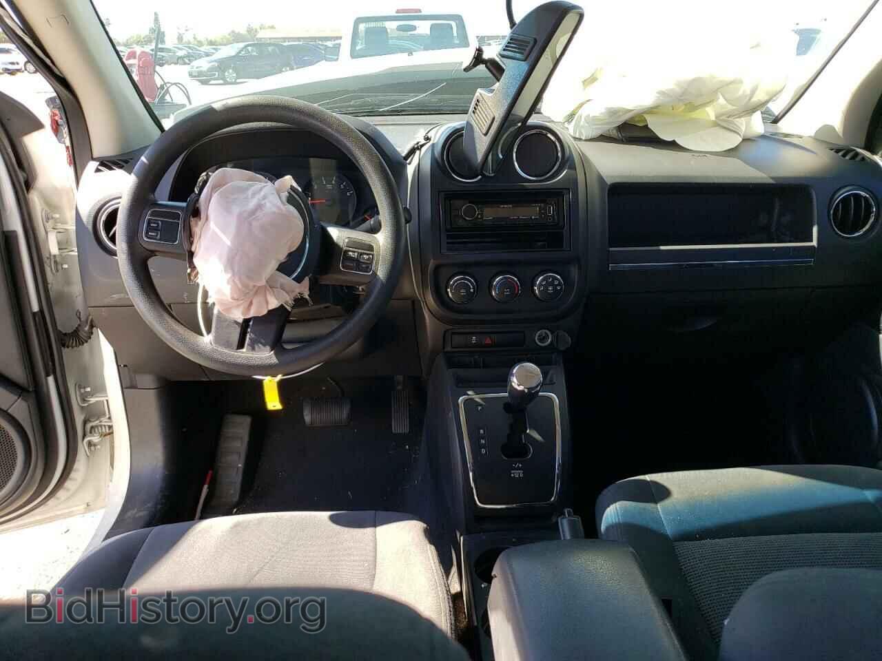 2011 JEEP COMPASS - VIN: 1J4NT1FB0BD190397 - Photo 8