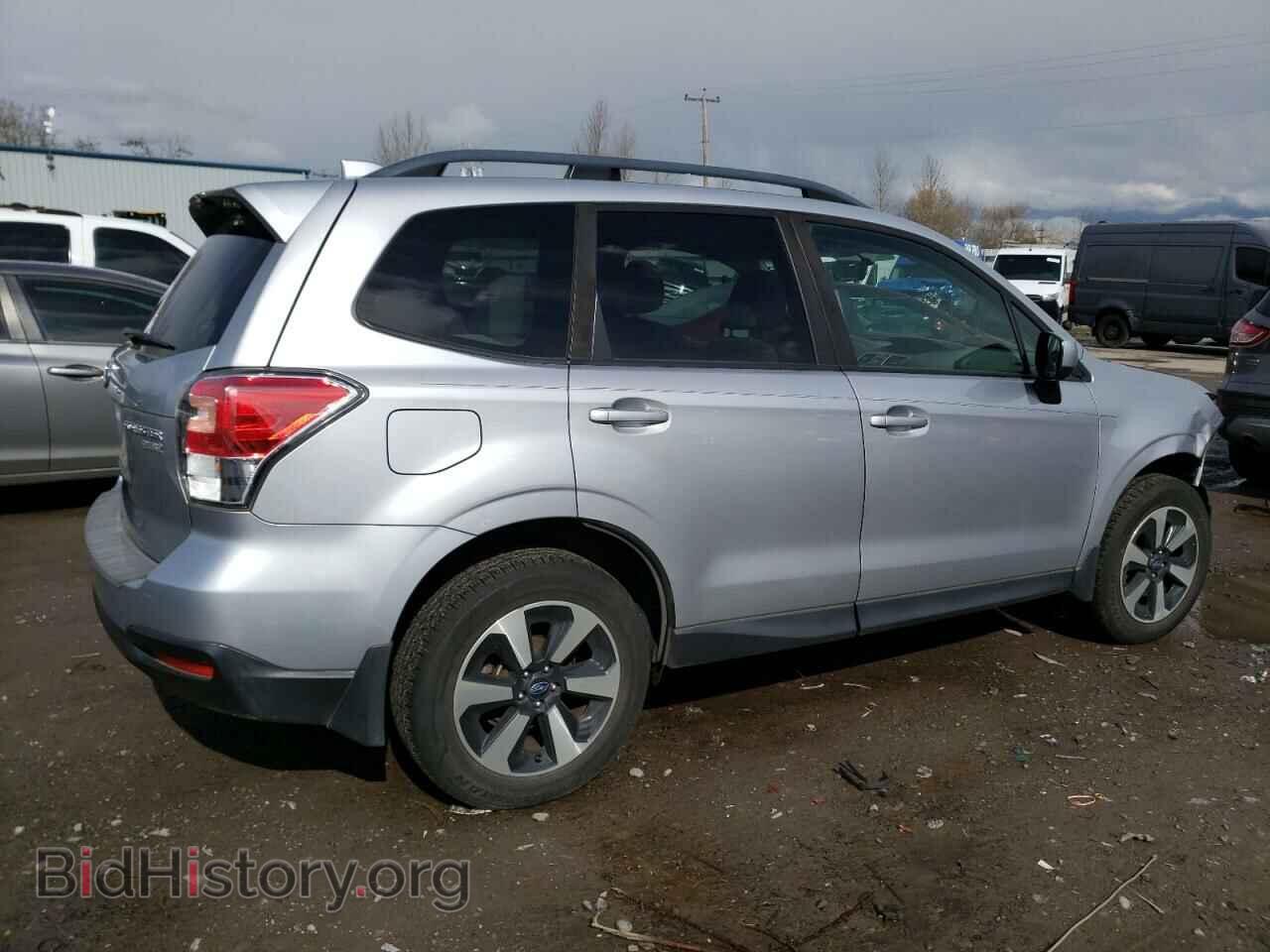 2017 SUBARU FORESTER - VIN: JF2SJAEC8HH400708 - Фото 3