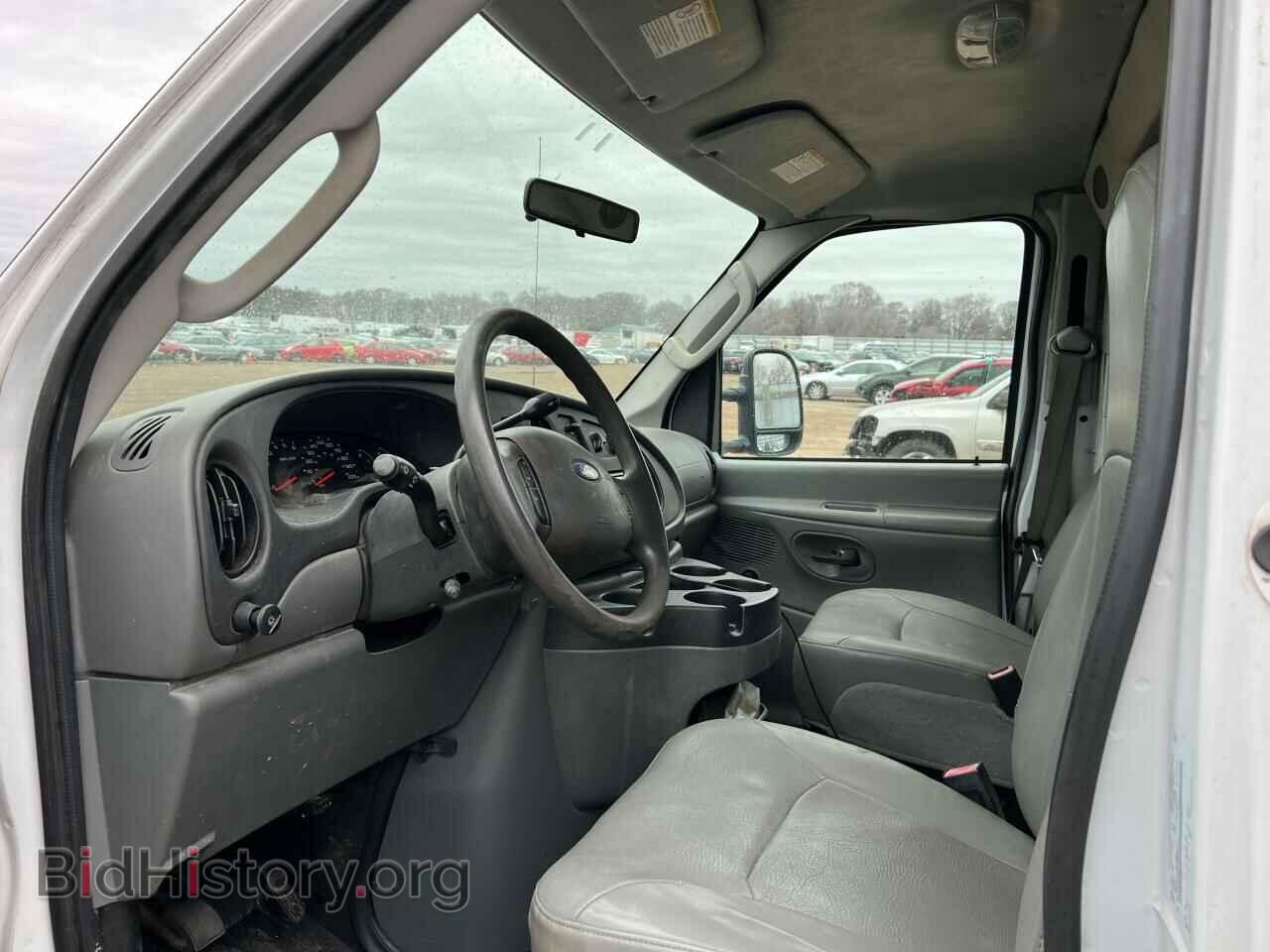 2008 FORD ECONOLINE - VIN: 1FDSE35L68DA05282 - Photo 9