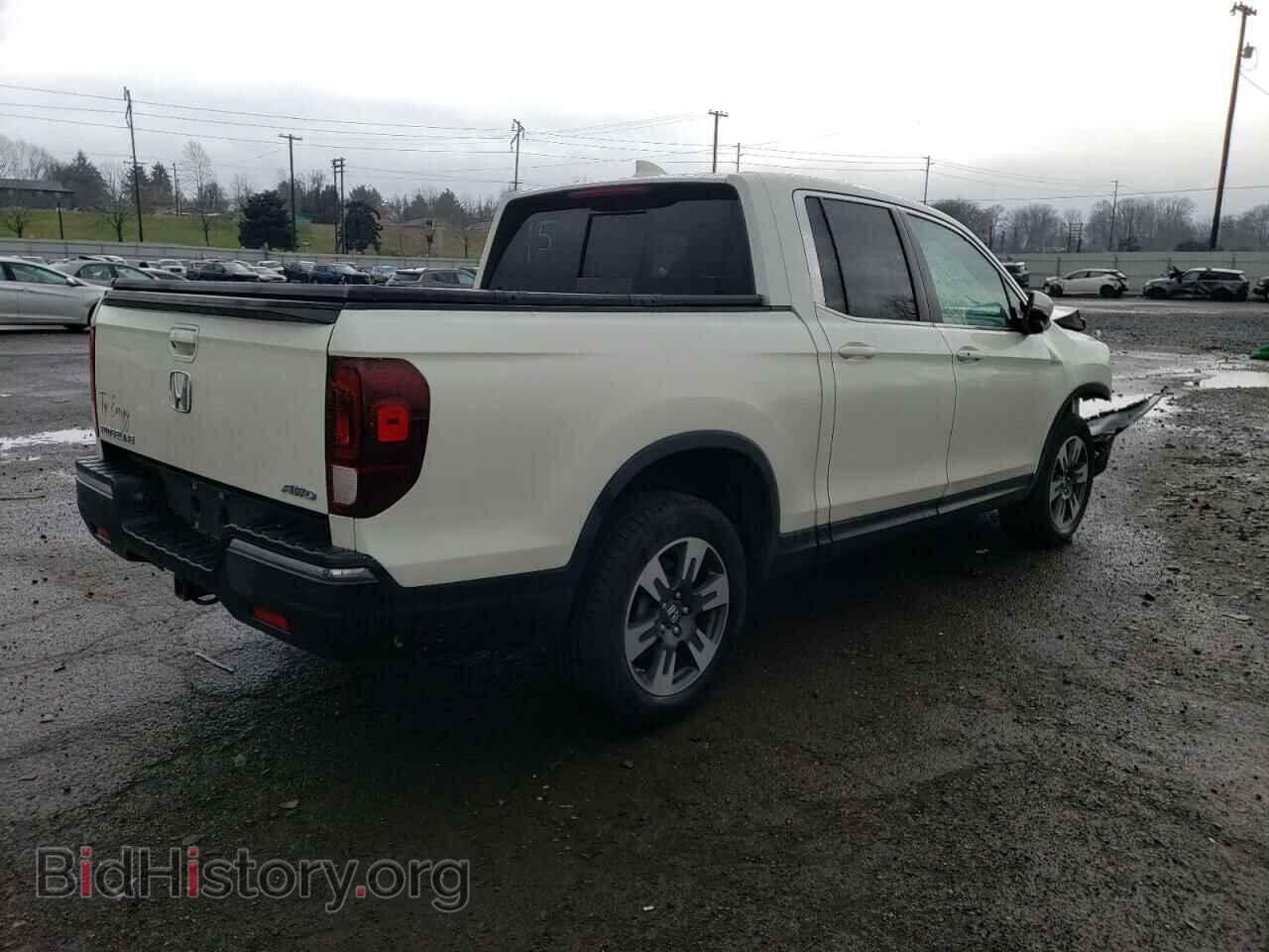 2019 HONDA RIDGELINE - VIN: 5FPYK3F63KB006493 - Фото 3