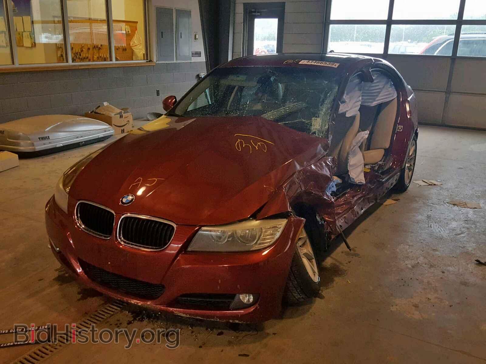 2011 BMW 328 I - VIN: WBAPH7C50BE851158 - Фото 2