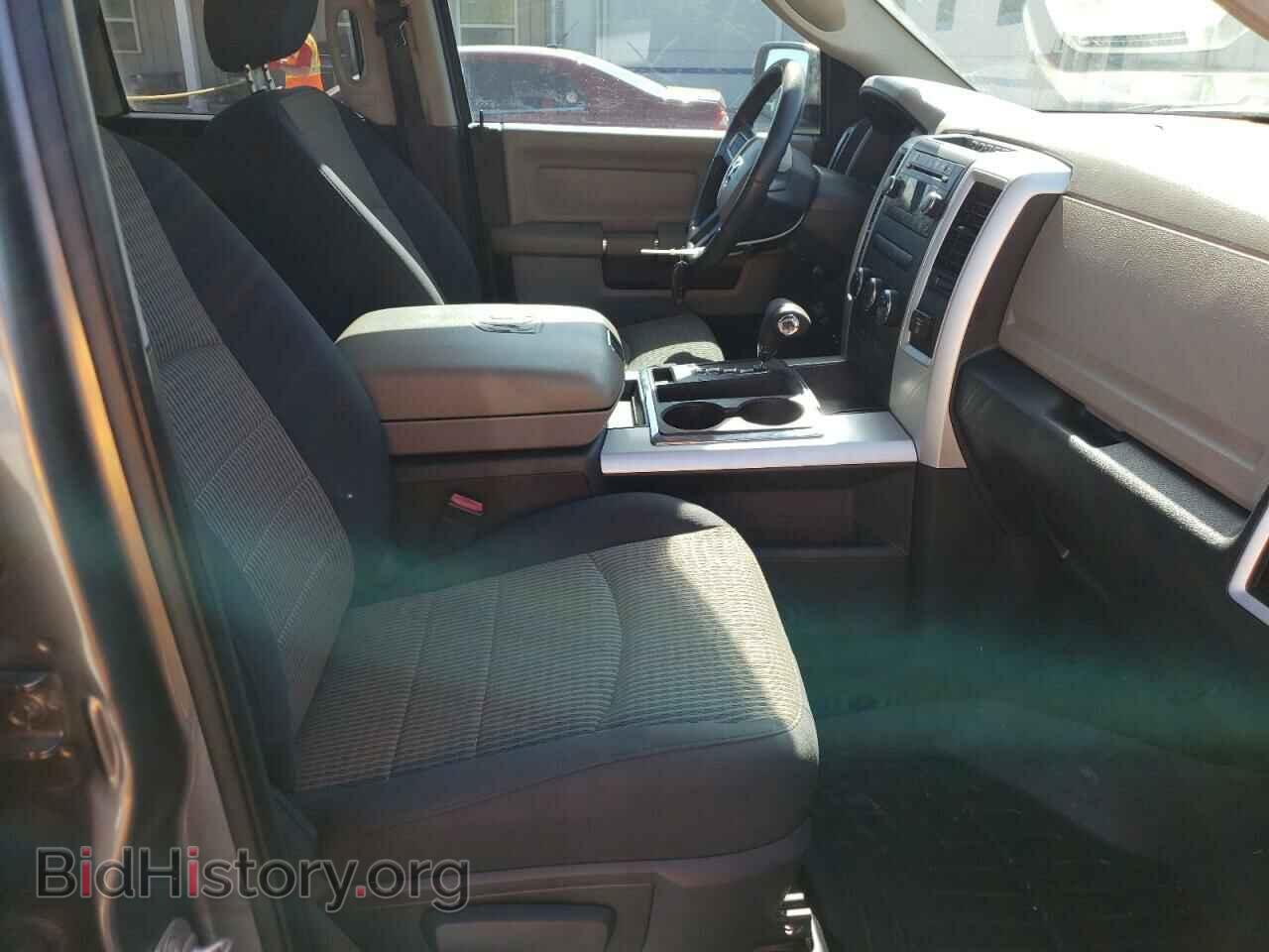 2010 DODGE RAM 1500 - VIN: 1D7RB1GT2AS115475 - Фото 5