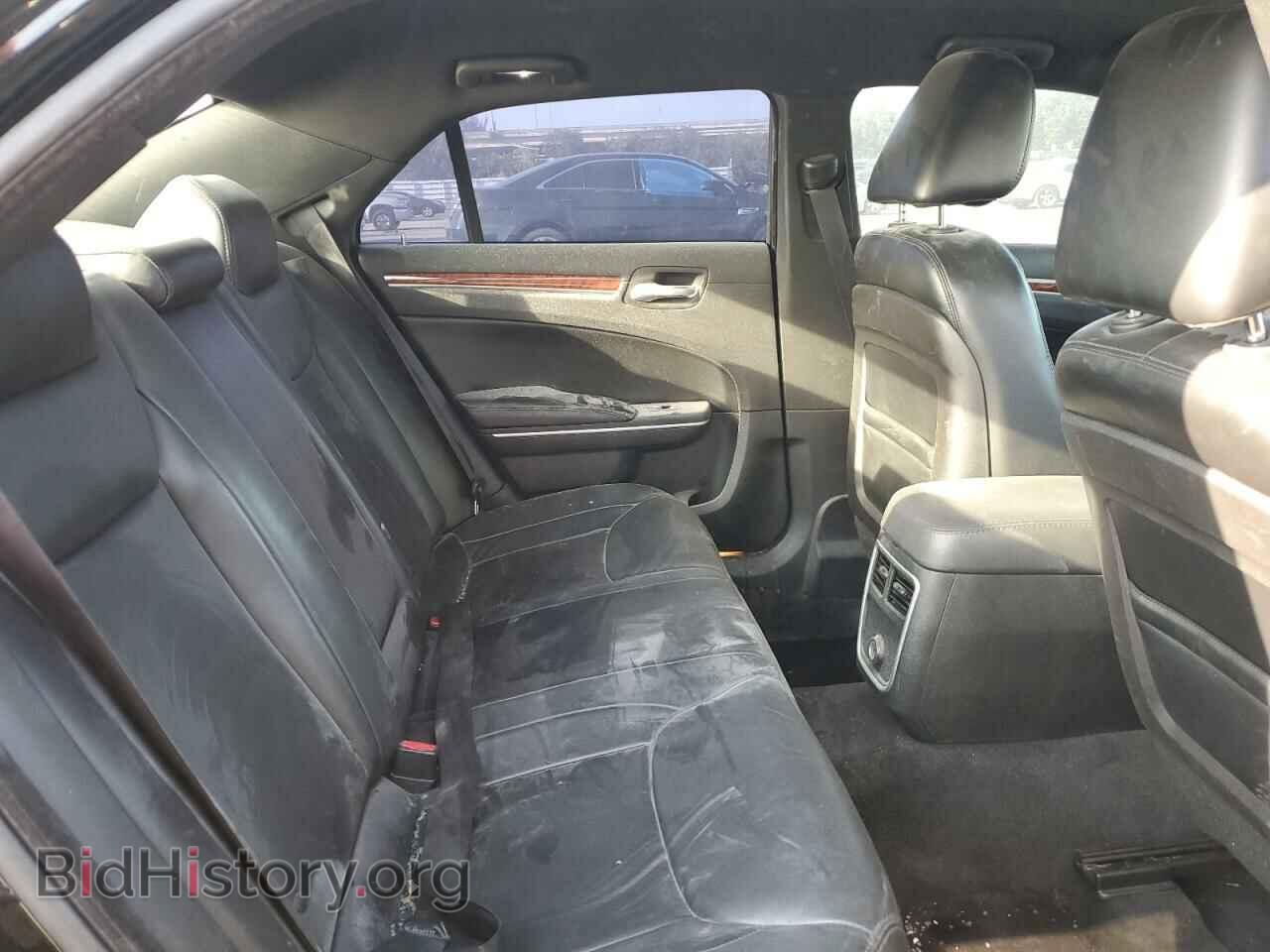 2014 CHRYSLER 300 - VIN: 2C3CCAAG2EH235576 - Фото 10