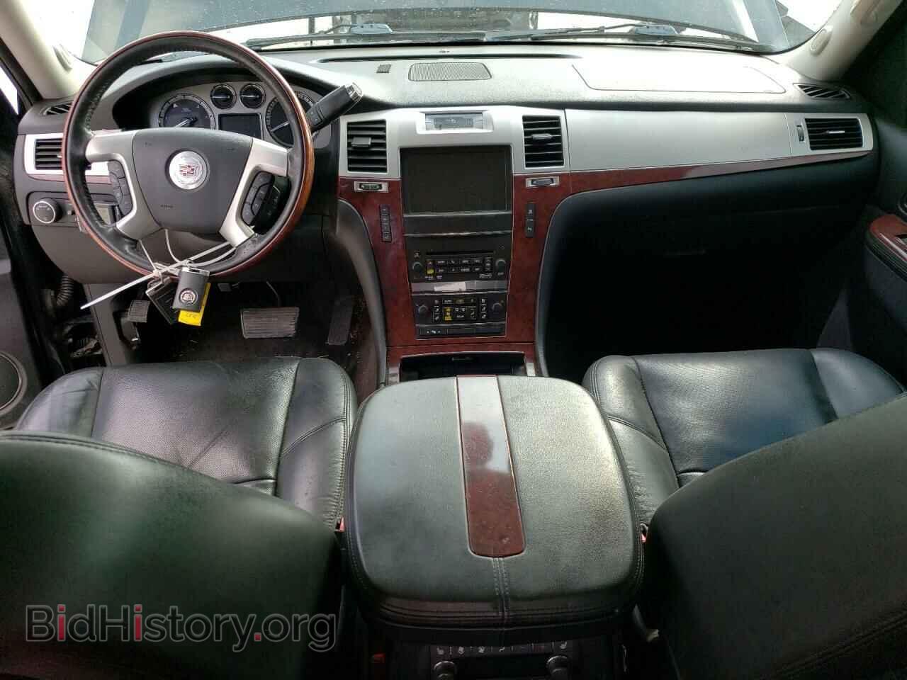 2011 CADILLAC ESCALADE - VIN: 1GYS4BEF5BR281596 - Фото 8