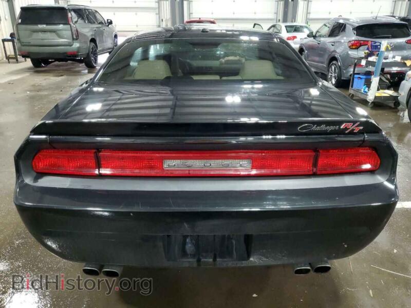 2009 Dodge CHALLENGER (VIN 2B3LJ54T29H563248) — photo 6 of 11