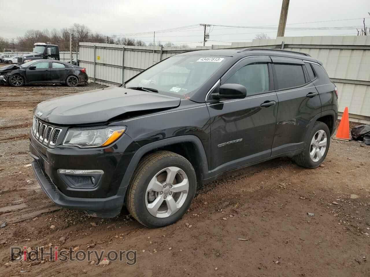 Фотография 3C4NJDBB3JT270840 - JEEP COMPASS 2018