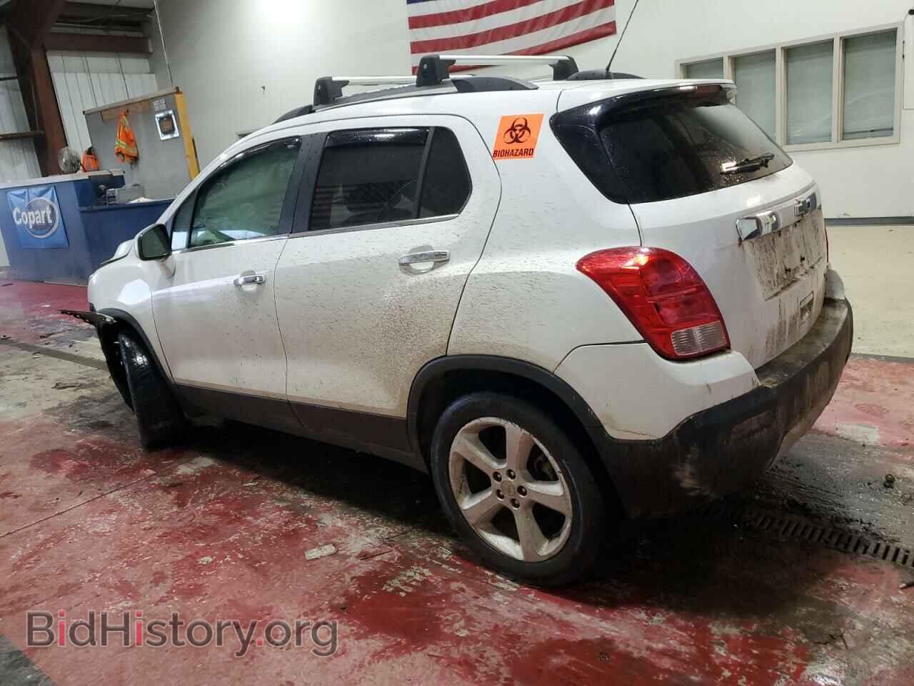2015 CHEVROLET TRAX - VIN: 3GNCJTSB5FL240691 - Фото 2