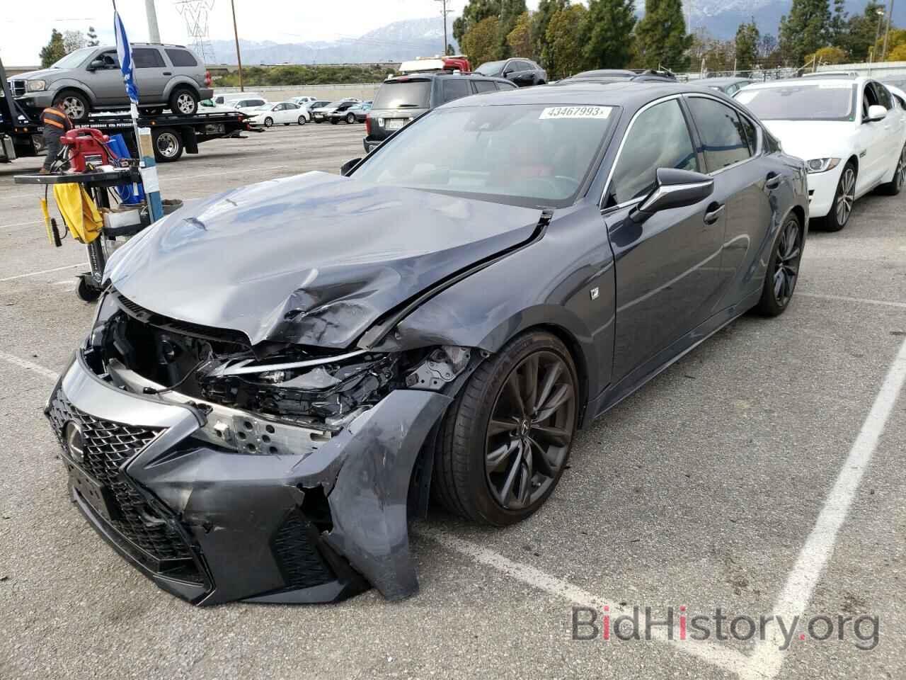 Photo JTHGZ1B23M5044252 - LEXUS IS 2021