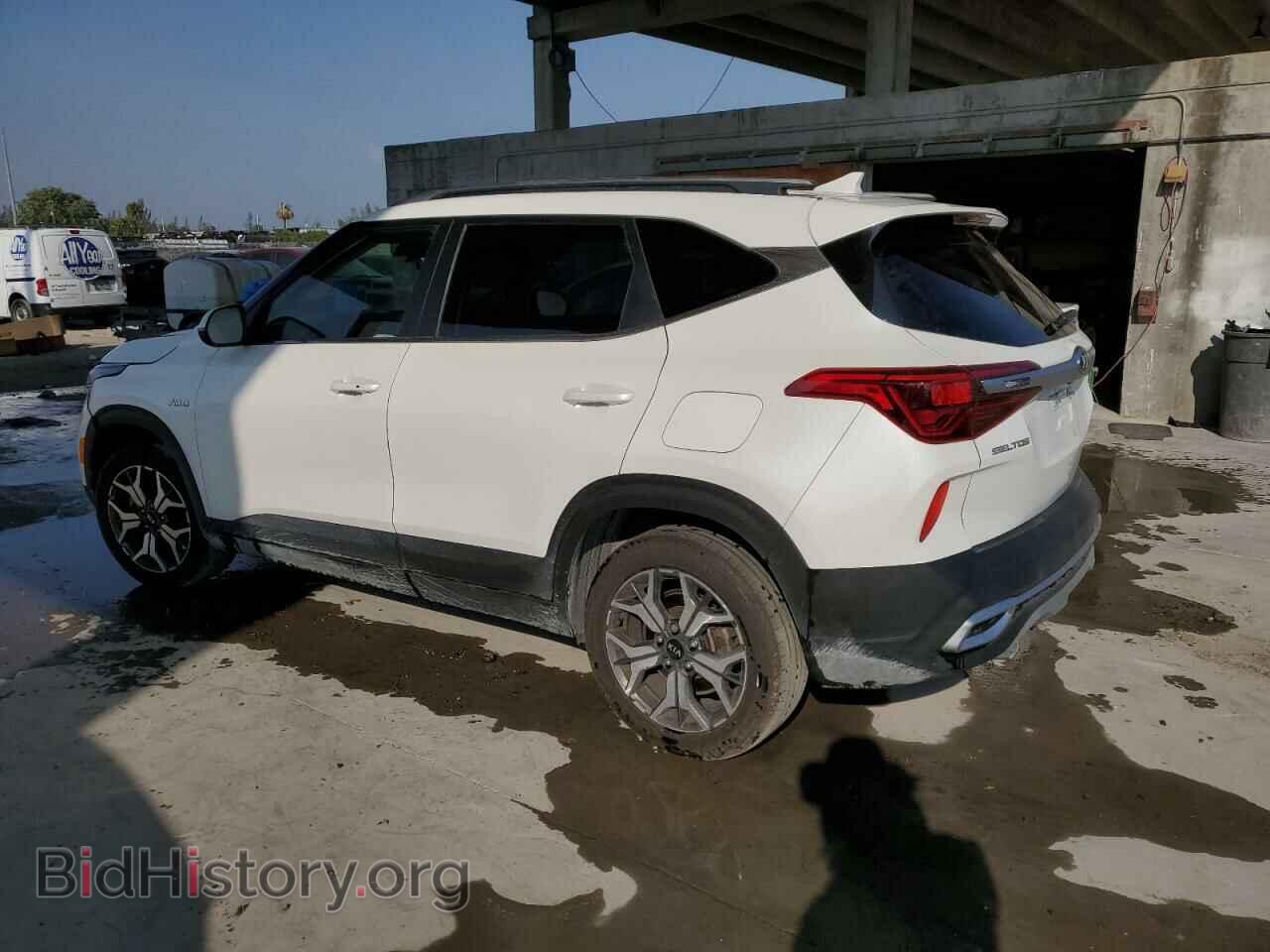 2021 KIA SELTOS - VIN: KNDERCAA9M7106481 - Фото 2