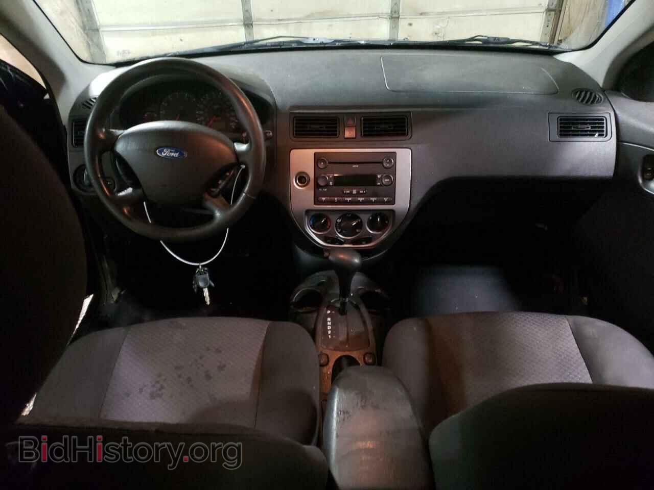 2007 FORD FOCUS - VIN: 1FAHP31N07W295978 - Фото 8
