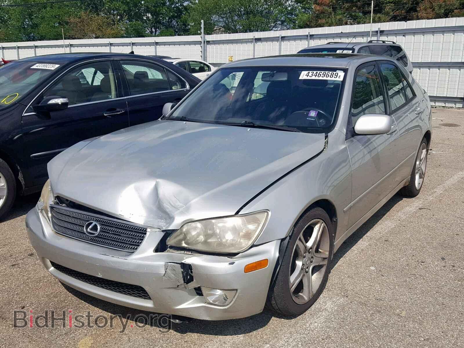 2001 LEXUS IS - VIN: JTHBD182710012932 - Photo 2