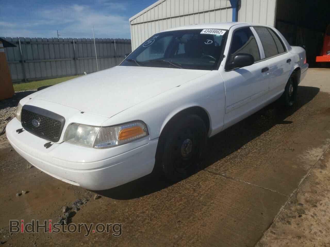 2011 FORD CROWN VIC - VIN: 2FABP7BV3BX118916 - Фото 2