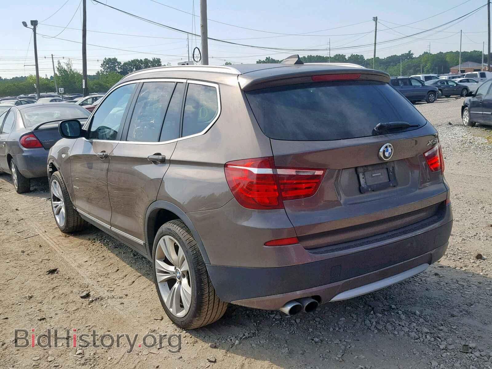 2011 BMW X3 - VIN: 5UXWX7C50BL732621 - Фото 3