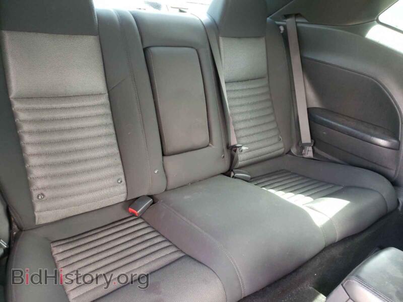 2014 Dodge CHALLENGER (VIN 2C3CDYAG0EH244895) — photo 6 of 10