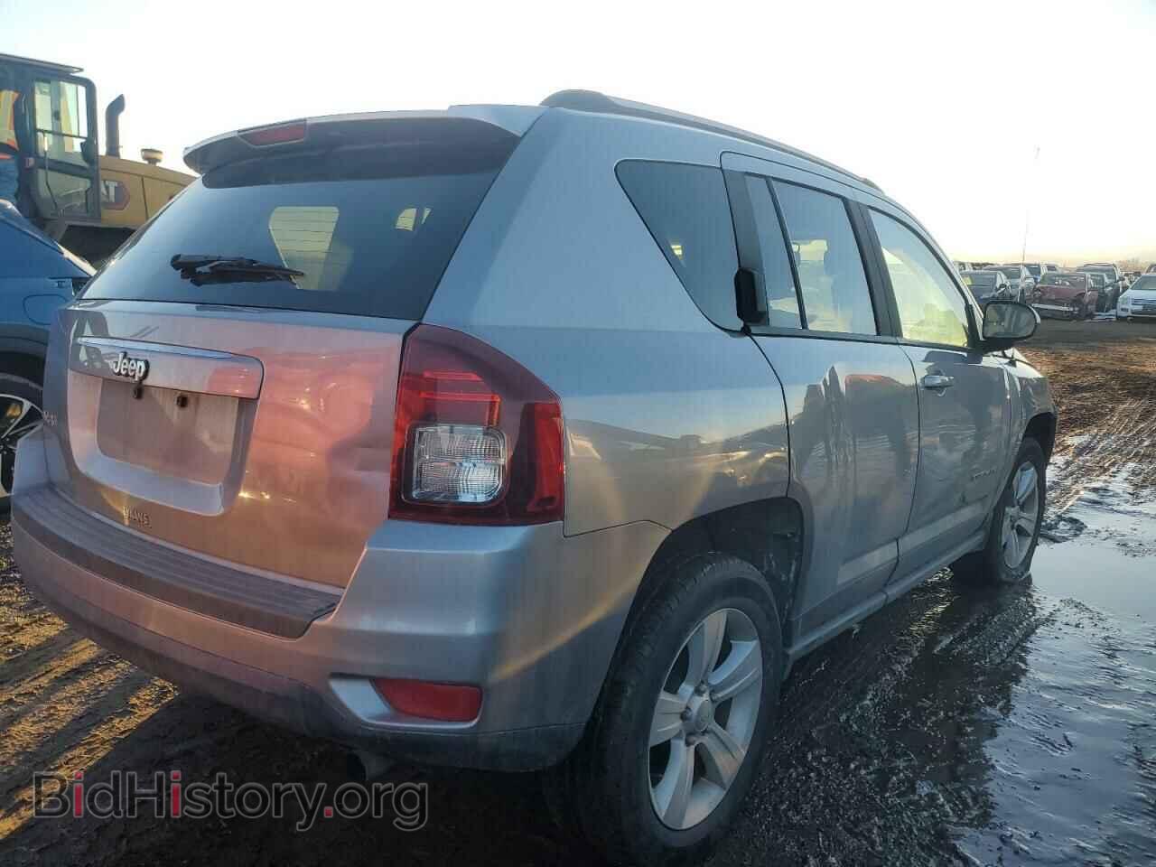 2016 JEEP COMPASS - VIN: 1C4NJDBB4GD617493 - Фото 3