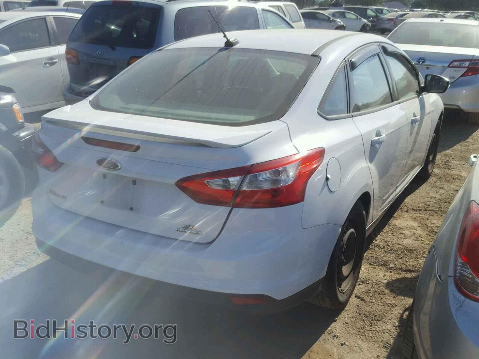 2014 FORD FOCUS - VIN: 1FADP3F23EL454228 - Photo 4