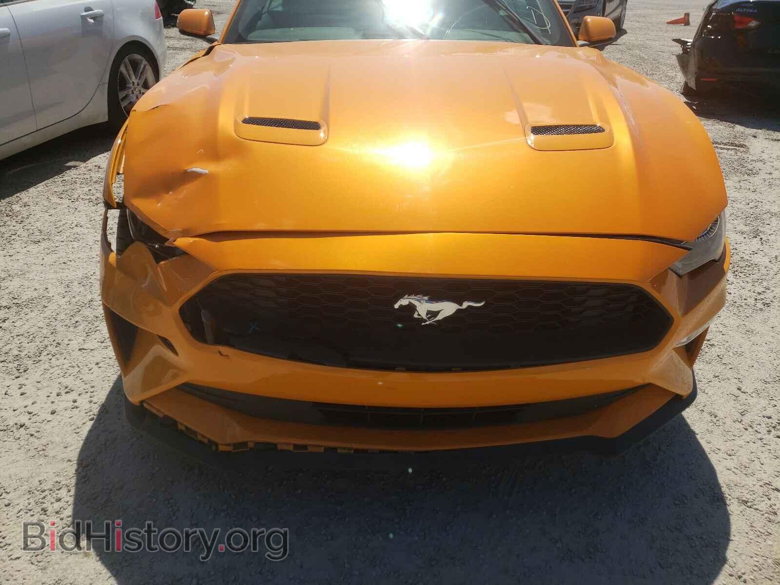 2018 FORD MUSTANG - VIN: 1FATP8UH4J5156382 - Фото 9