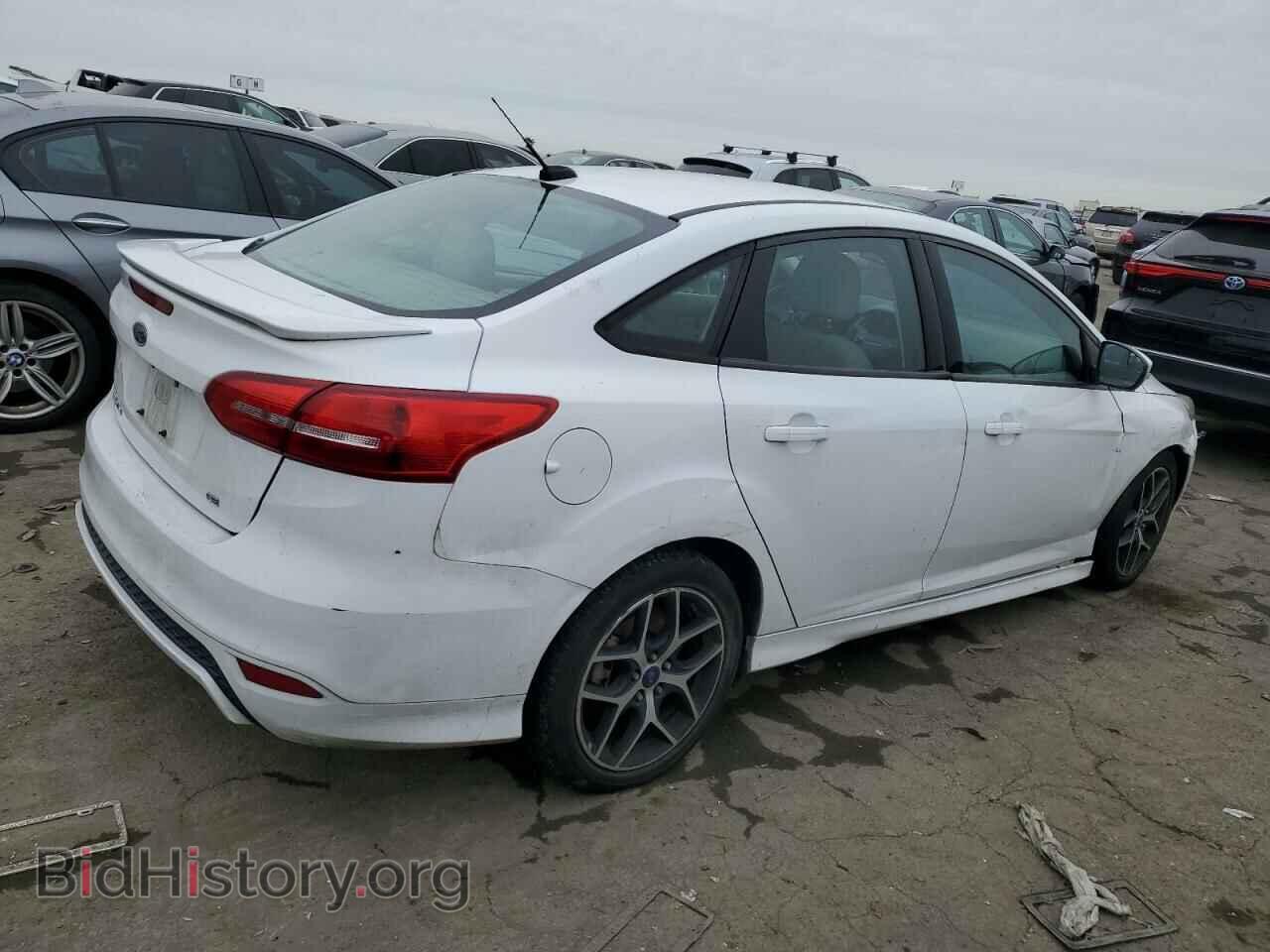 2016 FORD FOCUS - VIN: 1FADP3F29GL396001 - Photo 3