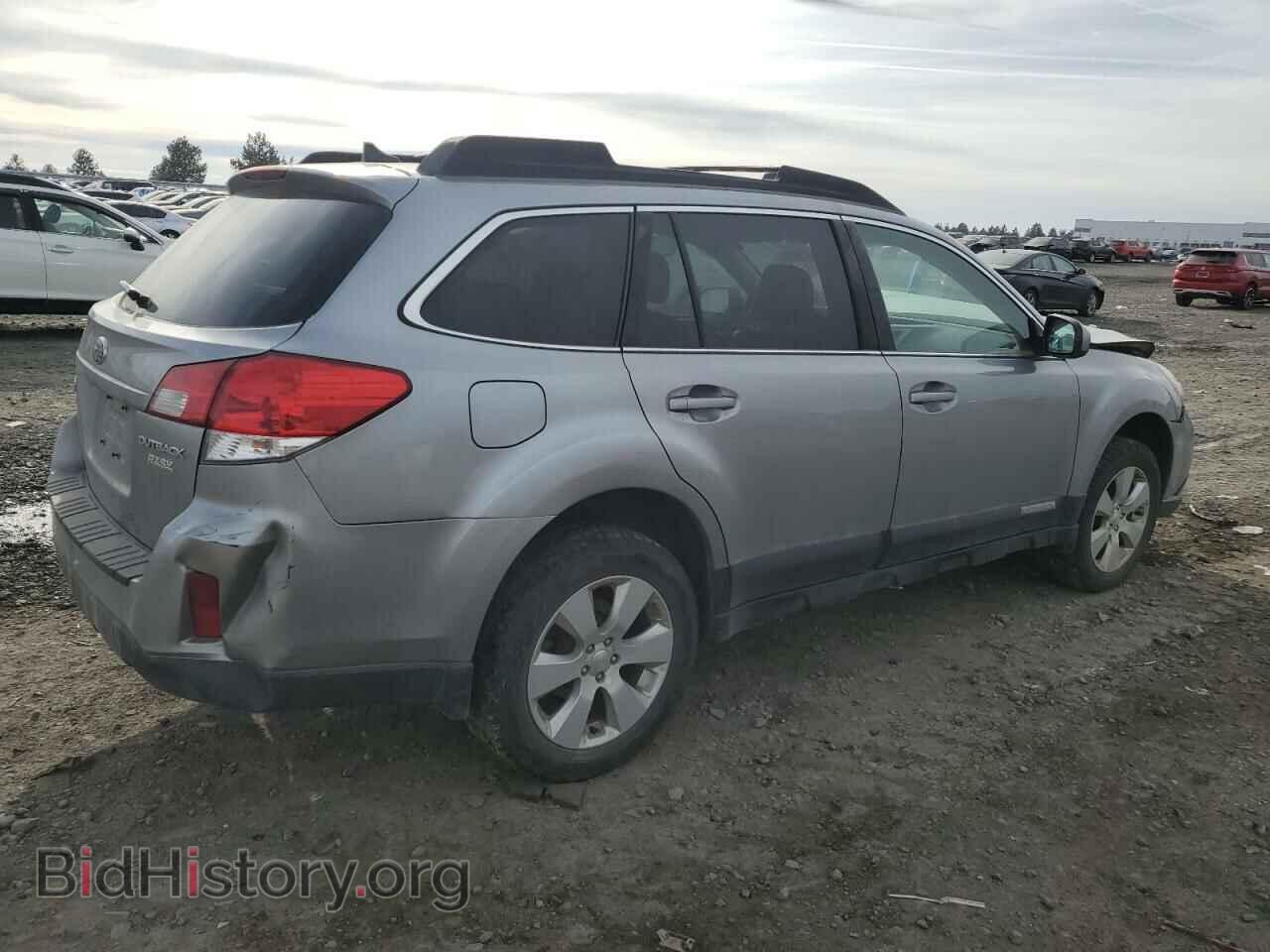 2011 SUBARU OUTBACK - VIN: 4S4BRBLC5B3339561 - Фото 3