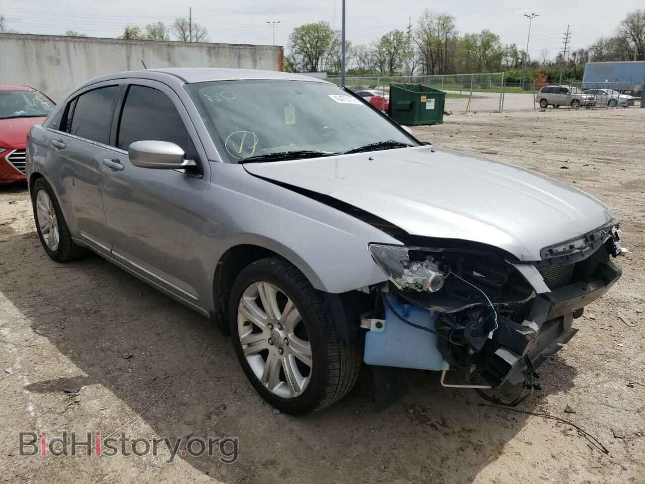 Photo 1C3CCBBG4DN569134 - CHRYSLER 200 2013