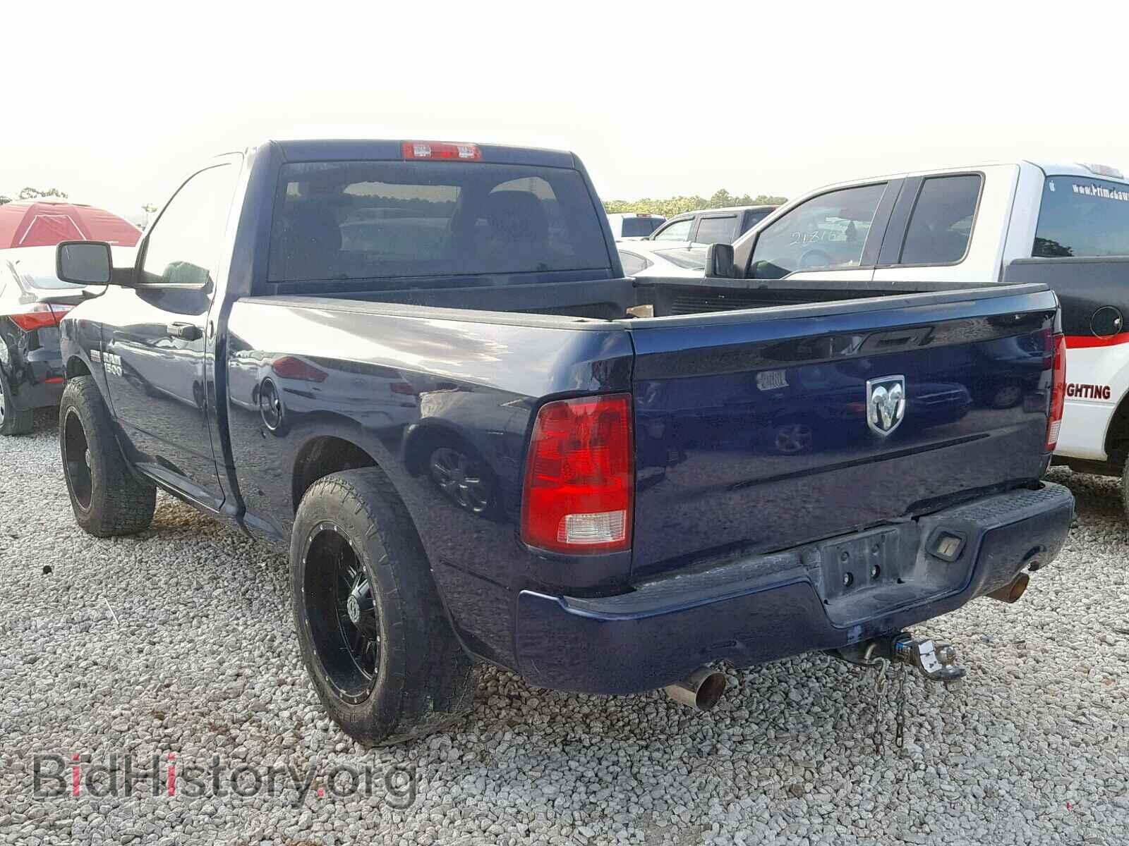 2013 RAM 1500 ST - VIN: 3C6JR6AT7DG586677 - Фото 3