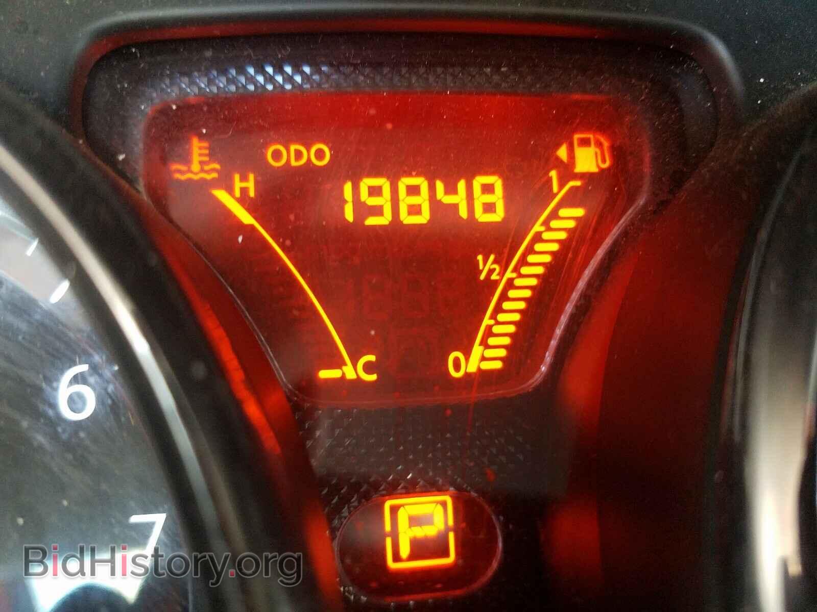 2018 NISSAN VERSA - VIN: 3N1CE2CP2JL357514 - Фото 8