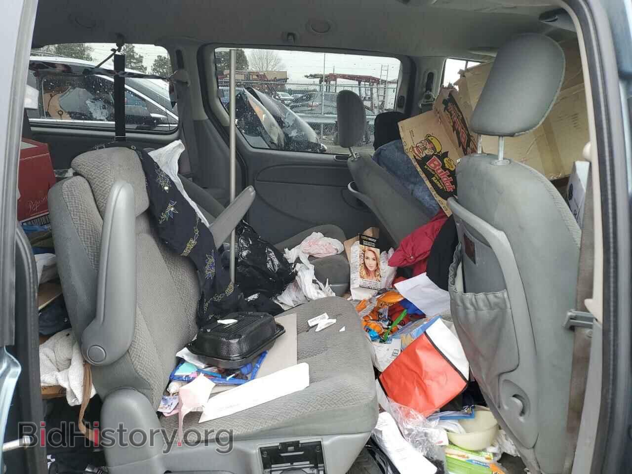 2007 CHRYSLER MINIVAN - VIN: 2A4GP44R97R351817 - Фото 11