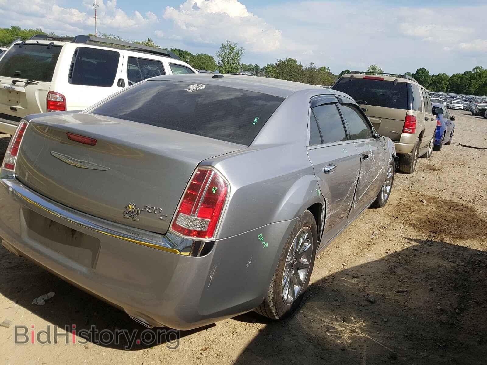 2013 CHRYSLER 300 - VIN: 2C3CCAET3DH572280 - Фото 4