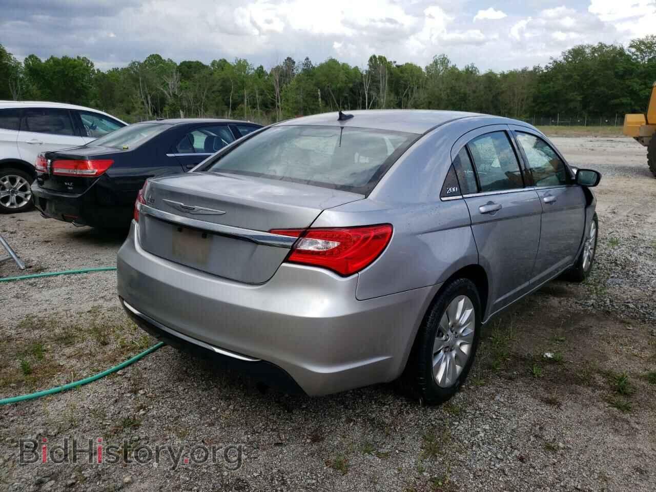 2013 CHRYSLER 200 - VIN: 1C3CCBAB3DN734192 - Photo 4