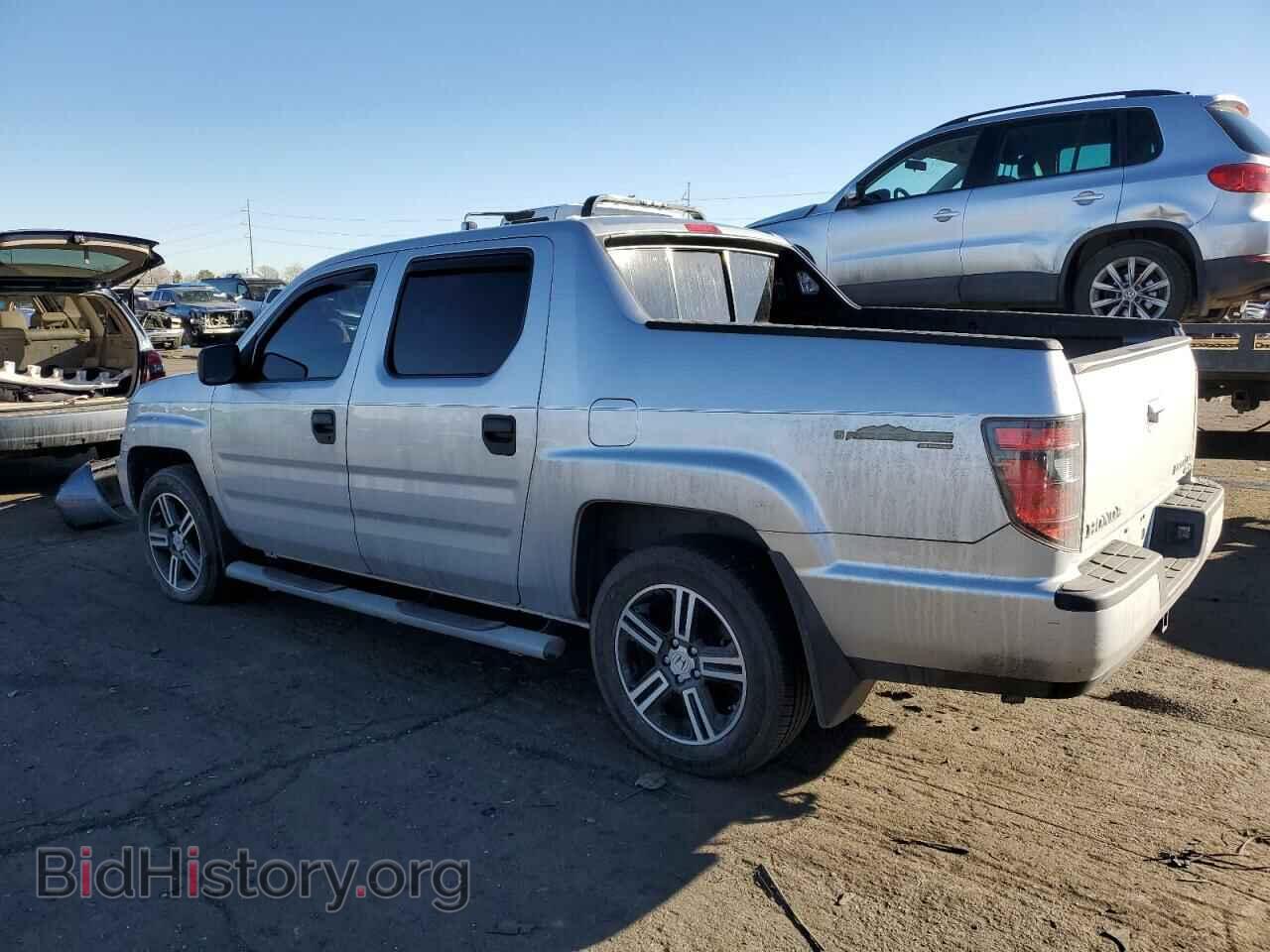 2013 HONDA RIDGELINE - VIN: 5FPYK1F79DB007700 - Фото 2