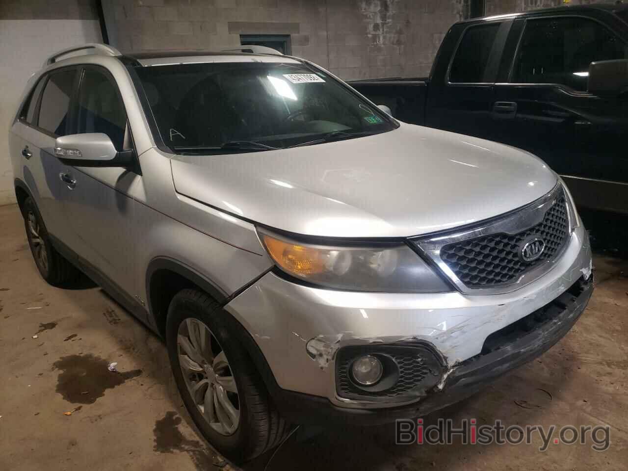 Photo 5XYKUDA29BG060621 - KIA SORENTO 2011