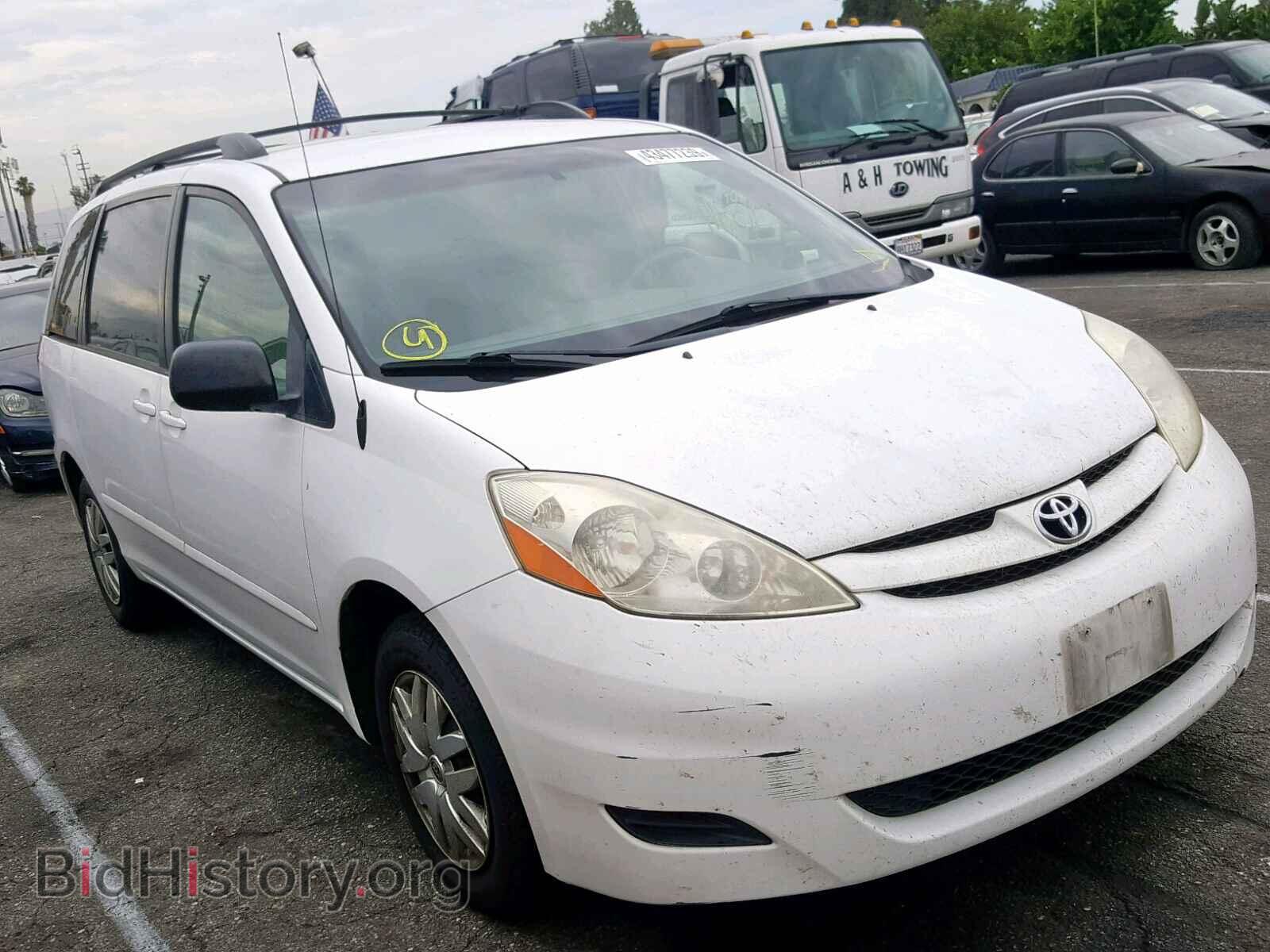 Фотография 5TDKK4CC0AS310079 - TOYOTA SIENNA CE 2010