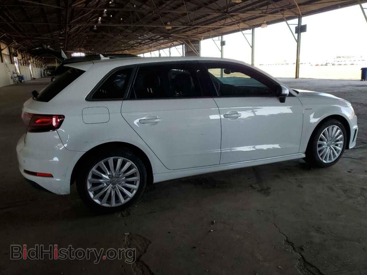 2016 AUDI A3 - VIN: WAUUPBFF2GA100087 - Фото 3
