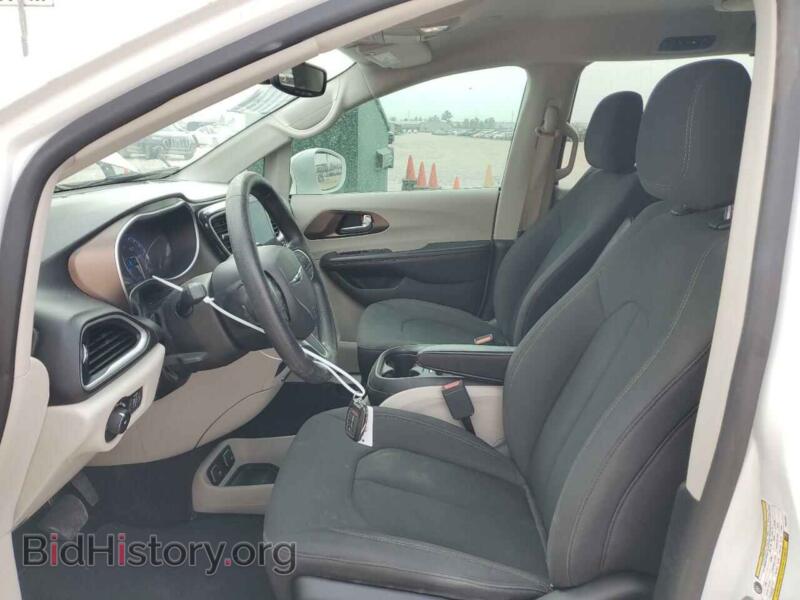 2019 Chrysler PACIFICA (VIN 2C4RC1FG4KR525547) — фото 7 из 14