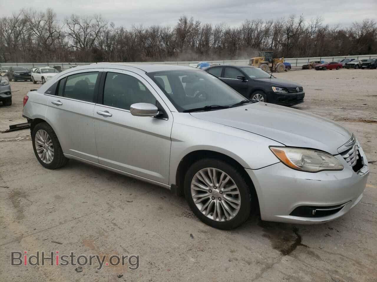 2011 CHRYSLER 200 - VIN: 1C3BC2FG9BN571139 - Фото 4
