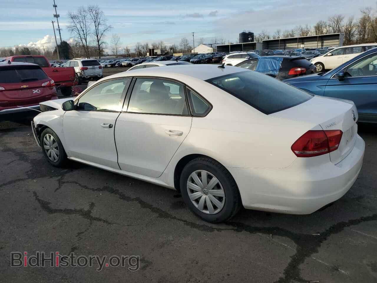 2013 VOLKSWAGEN PASSAT - VIN: 1VWAP7A36DC020143 - Фото 2
