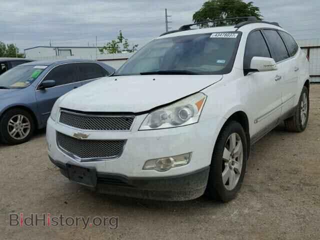 2009 CHEVROLET TRAVERSE - VIN: 1GNER33D19S112116 - Фото 2