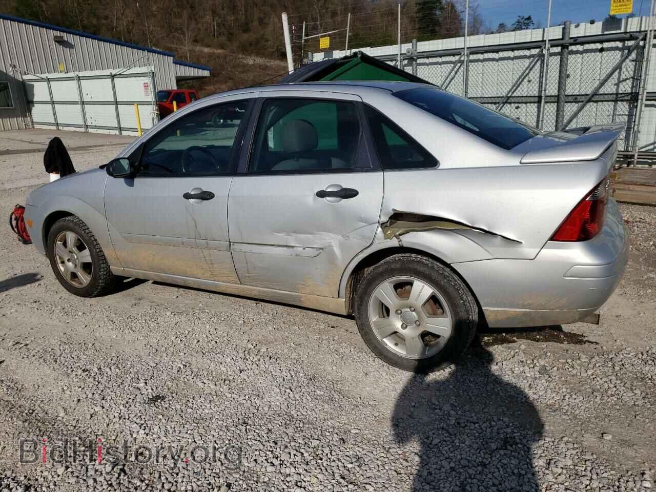 2007 FORD FOCUS - VIN: 1FAFP34N77W342524 - Фото 2