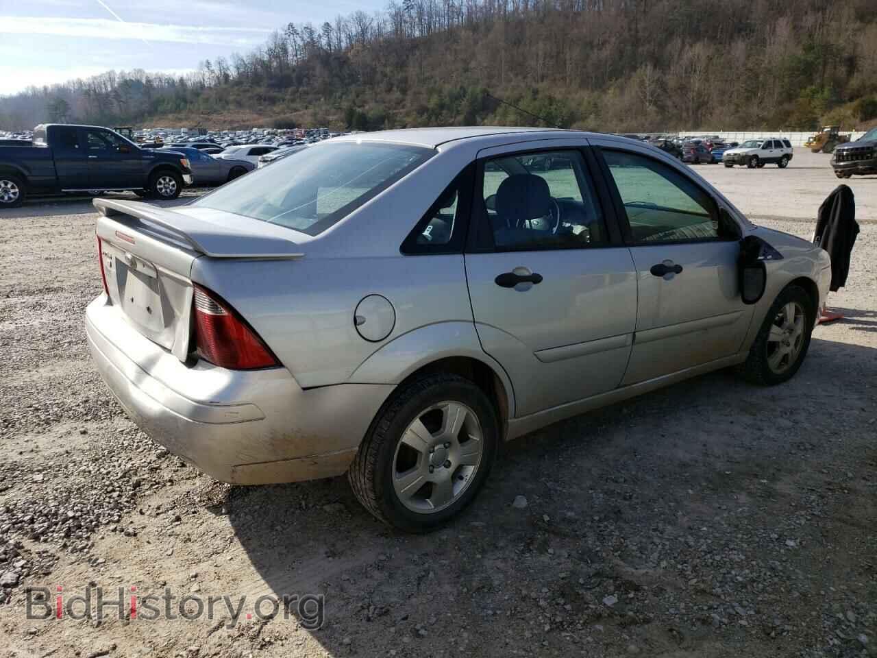 2007 FORD FOCUS - VIN: 1FAFP34N77W342524 - Фото 3