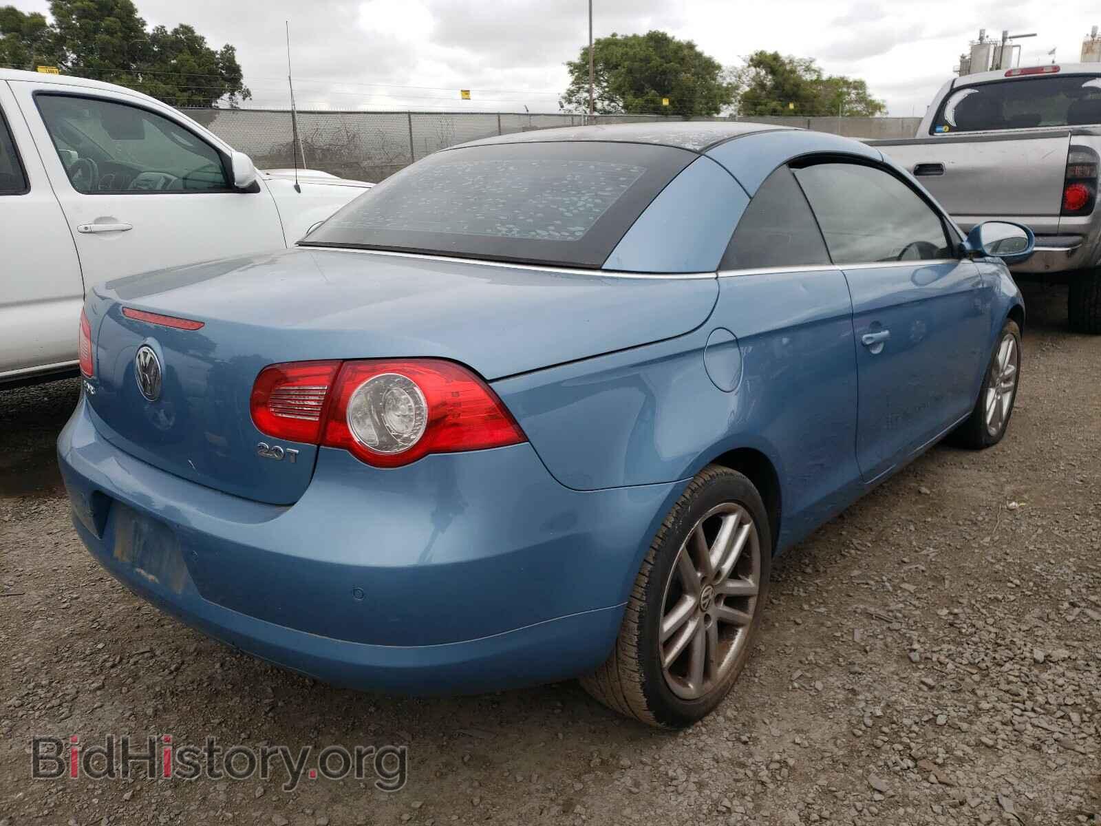 2008 VOLKSWAGEN EOS - VIN: WVWFA71F98V037873 - Фото 4