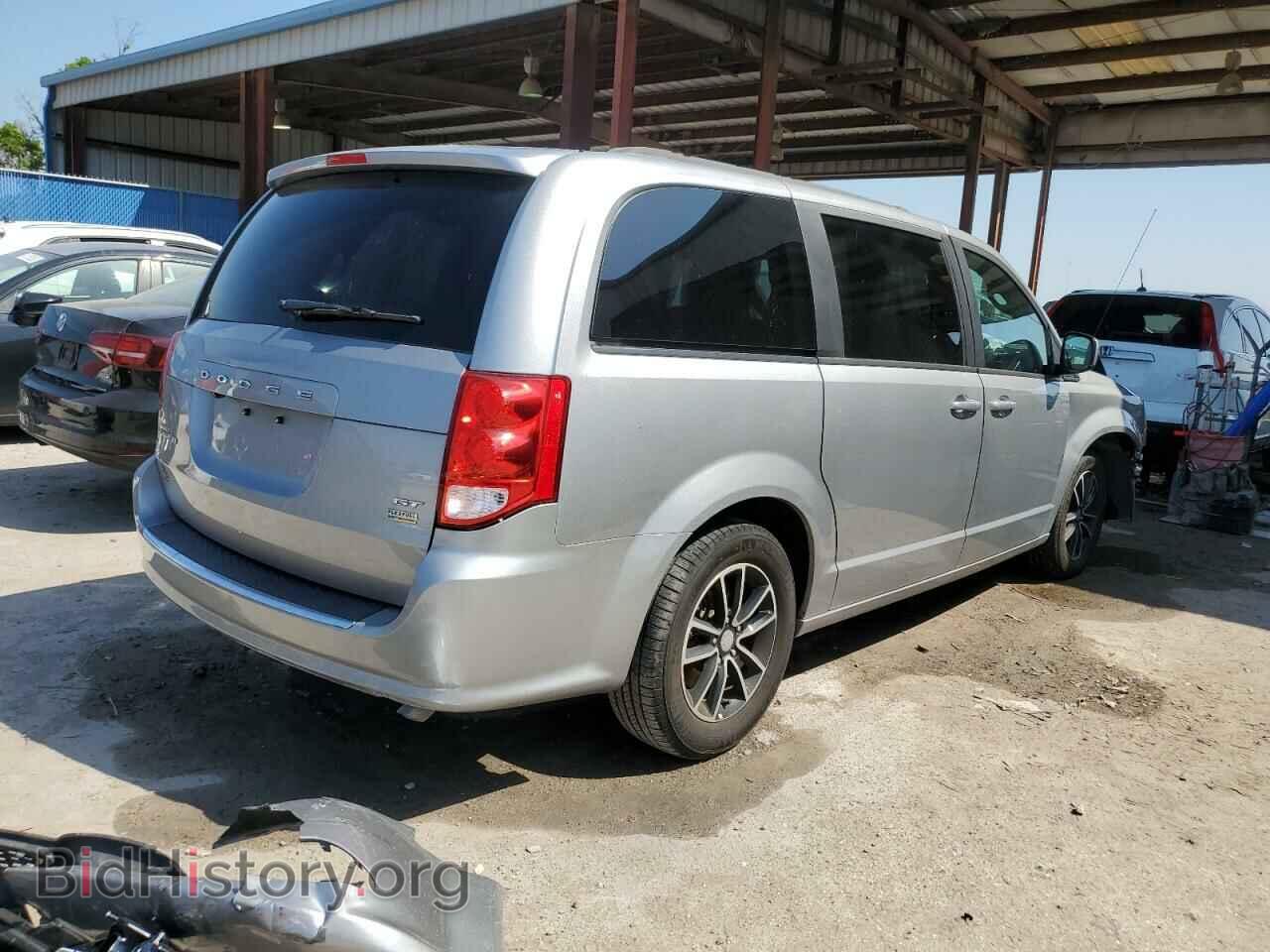2018 DODGE CARAVAN - VIN: 2C4RDGEG3JR282801 - Фото 3