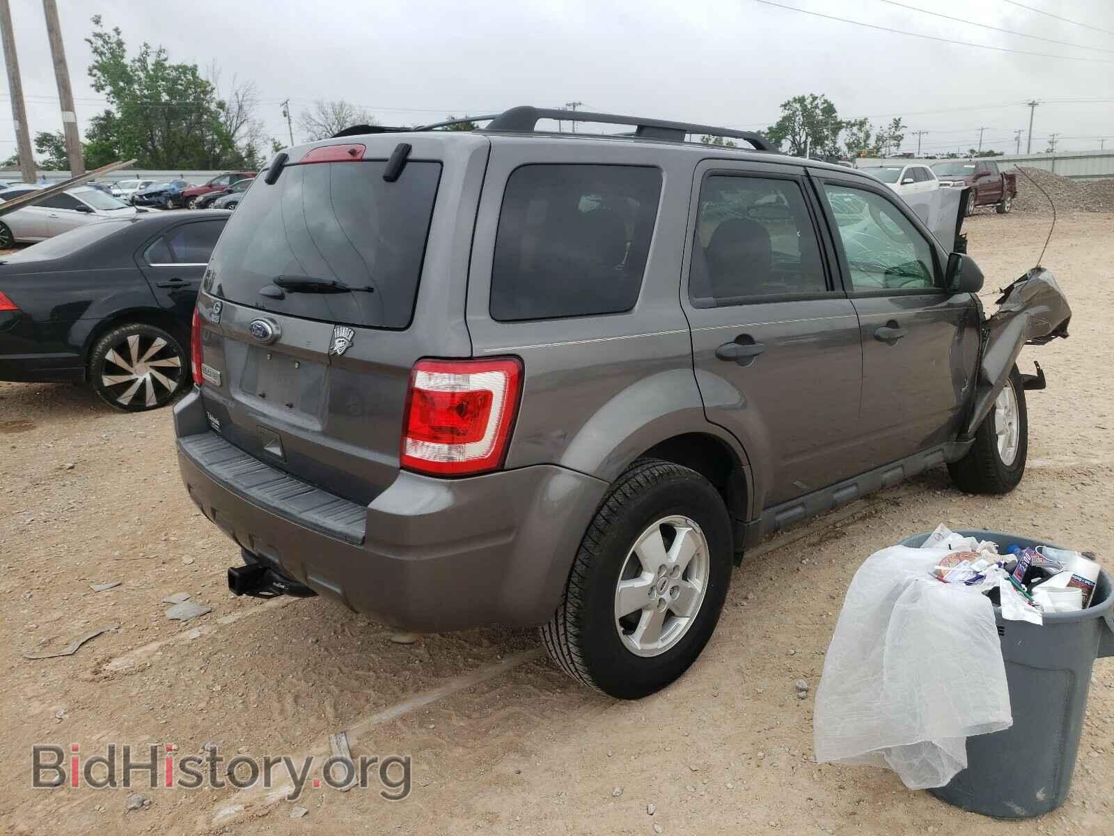 2011 FORD ESCAPE - VIN: 1FMCU0D75BKB88557 - Photo 4